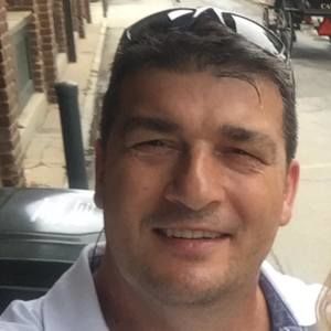 Meet your Posher, Kosta